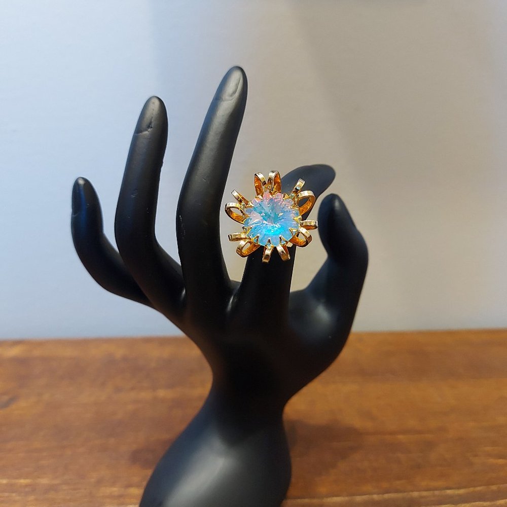 Vintage Fire Stone Bow "Gold" Ring